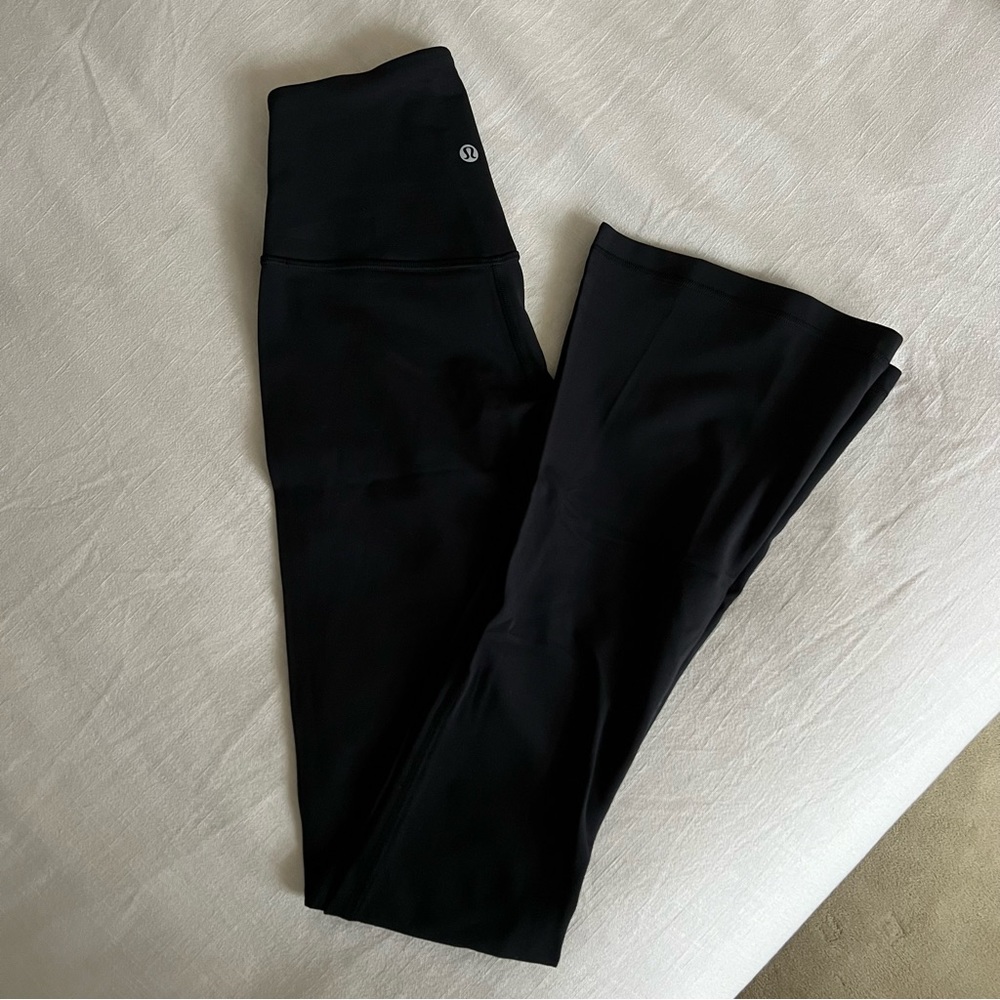 NWOT Lululemon Align Mini Flare Pant